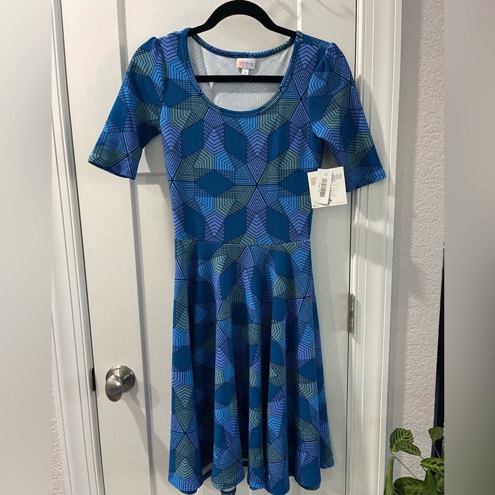 LuLaRoe Nicole dress